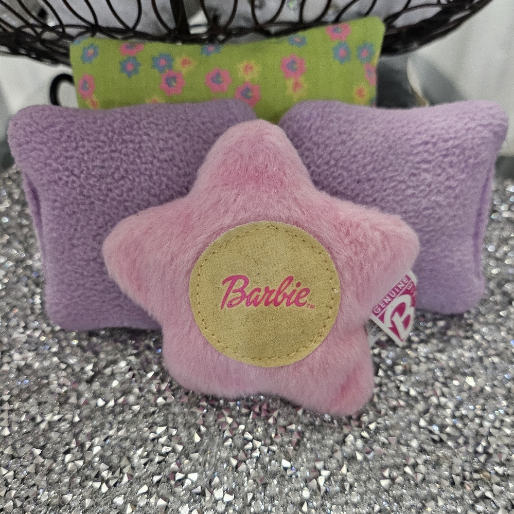Vintage 2001 2003 2007 Barbie Doll Star and Square Pillows Lot (4) RARE